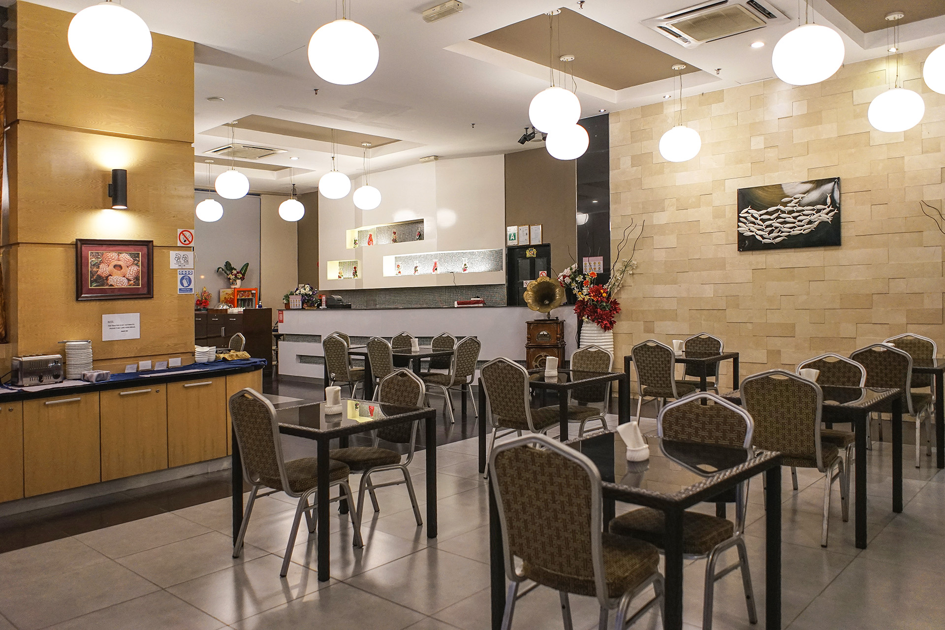 cafe 2
